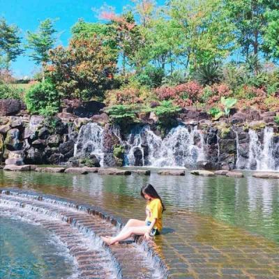 KHÁM PHÁ CÔNG VIÊN SUỐI MƠ